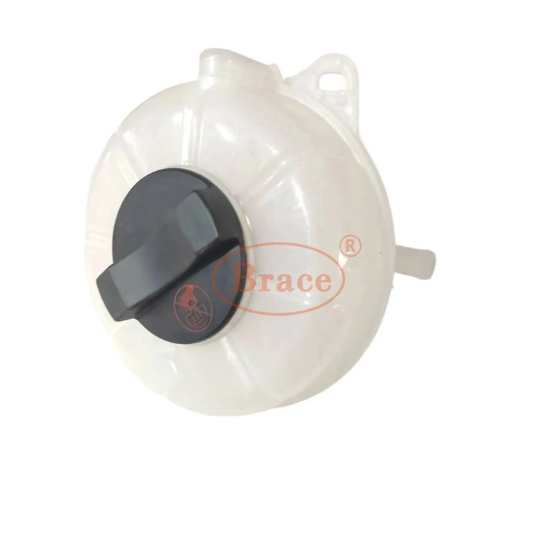 Auto Water Tank for FAW Bseturn X40 1311010-4V7 — photo 3
