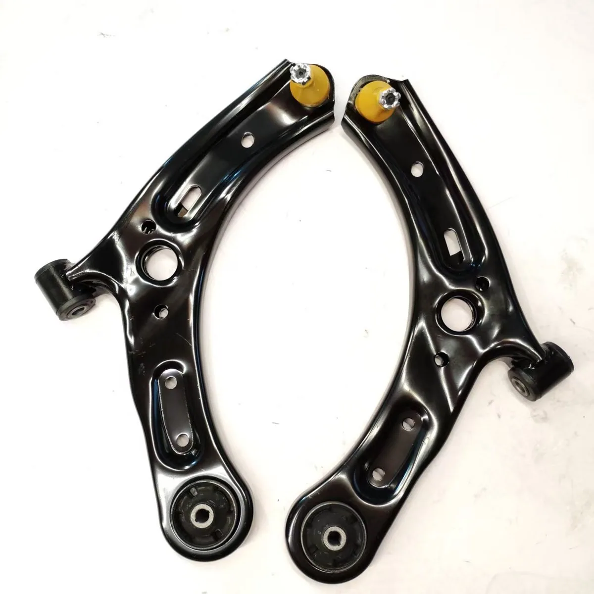 Brazo de control para Great Wall Jolion 2904117XGW02A 2904118XGW02A