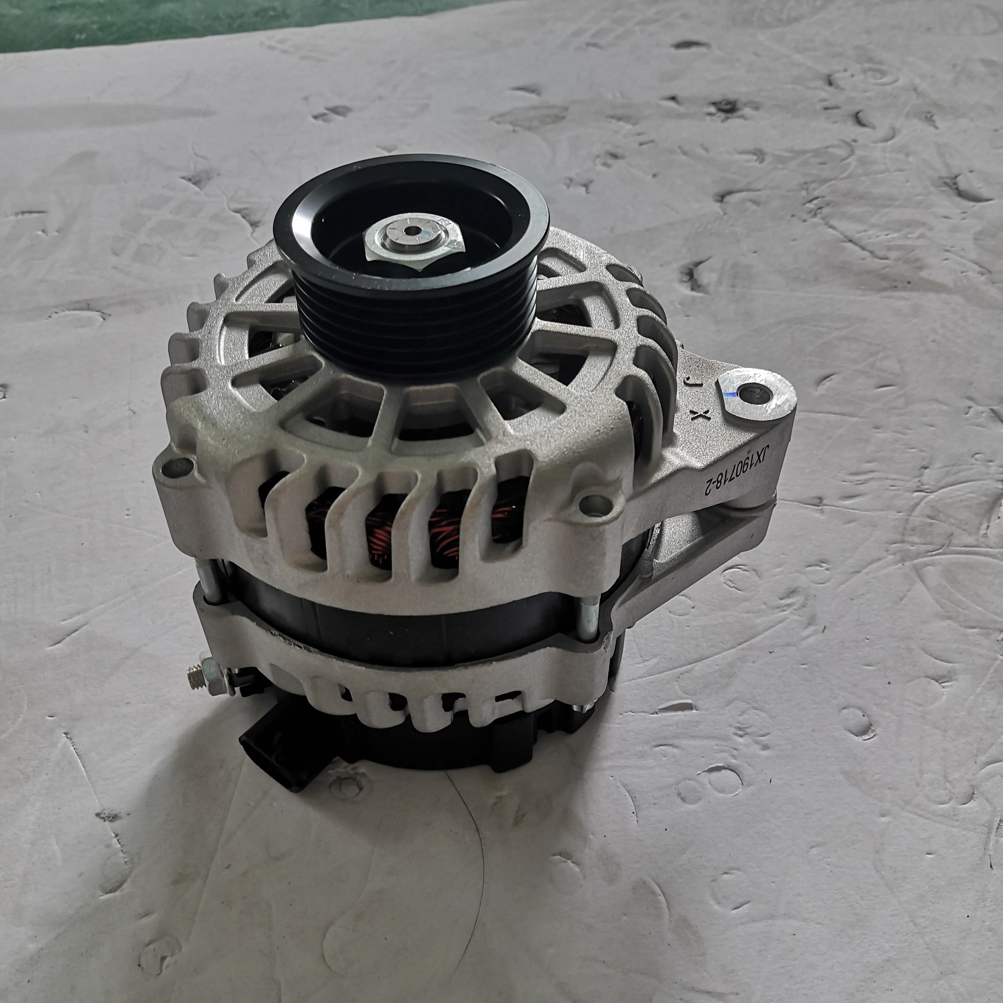 B11-3701110BB E4G16-3701010BA 14V 110A Alternator for Chery Tiggo product photo