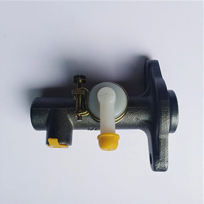 Brake Master Cylinder for Foton Aumark 1104916300008A — photo 4