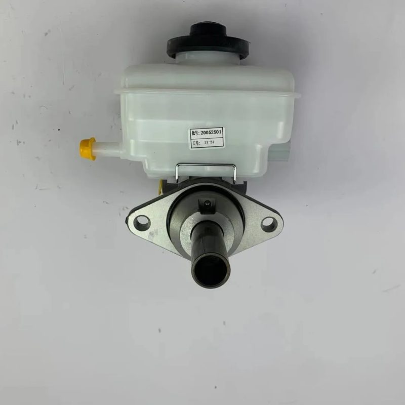 Brake Master Cylinder for Joylong Jinbei HAISE H2 DK4B 472A0-A1001 — photo 2