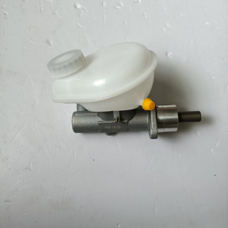 Brake Master Cylinder for Lifan 520 — photo 2