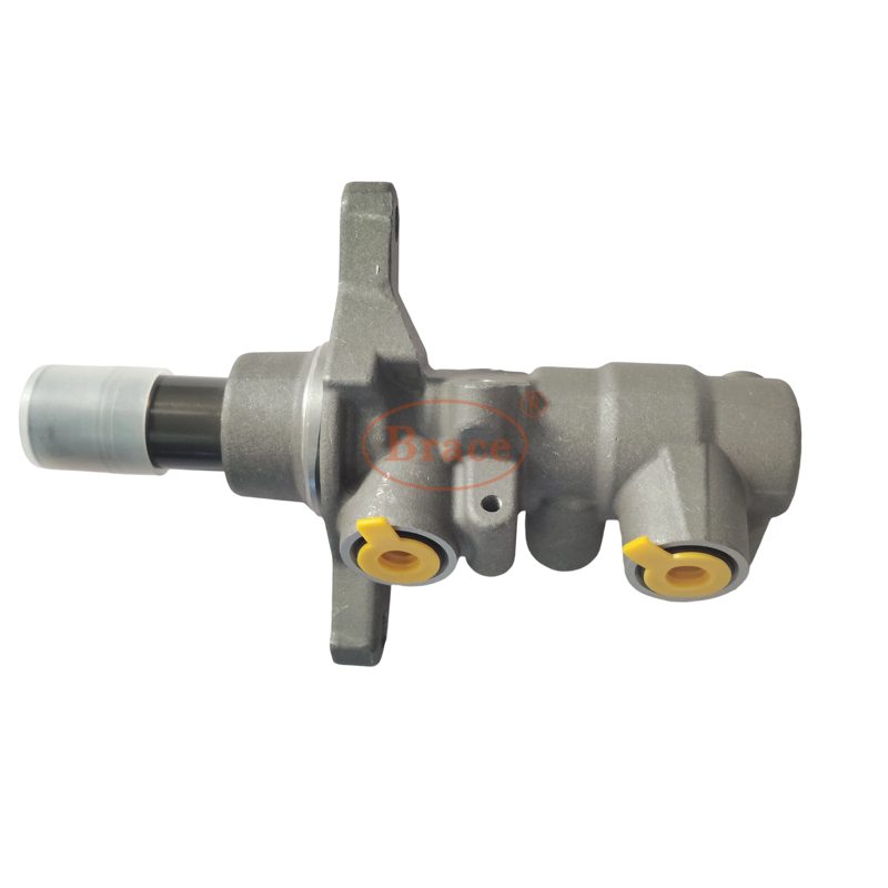 Brake Master Cylinder for MG5 OEM: 10228888 — photo 2