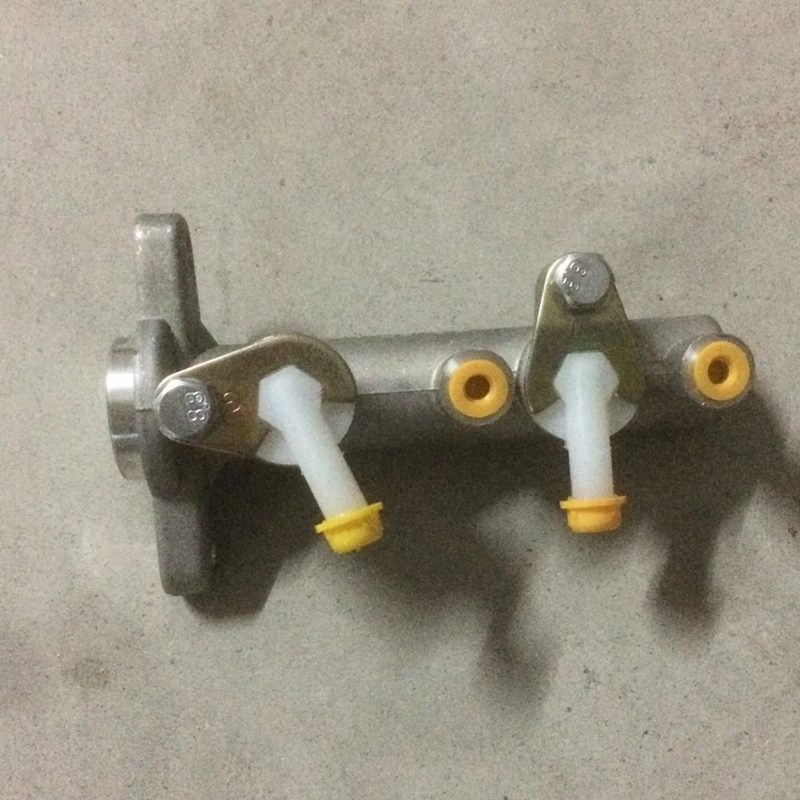 Brake Master Cylinder for Super Carry 3505010-V01 — photo 3