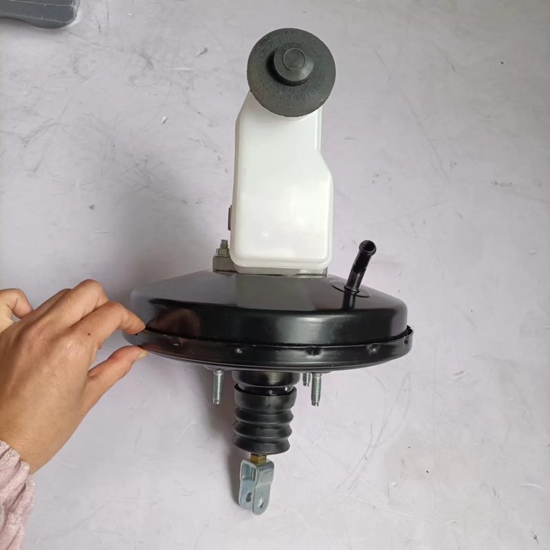 Brake Master Cylinder With Booster Assembly for Faw Jiabao V80 T80 GF1500 — photo 4