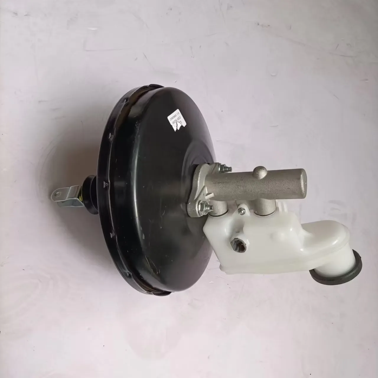 Brake Master Cylinder With Booster Assembly for Faw Jiabao V80 T80 GF1500 product photo