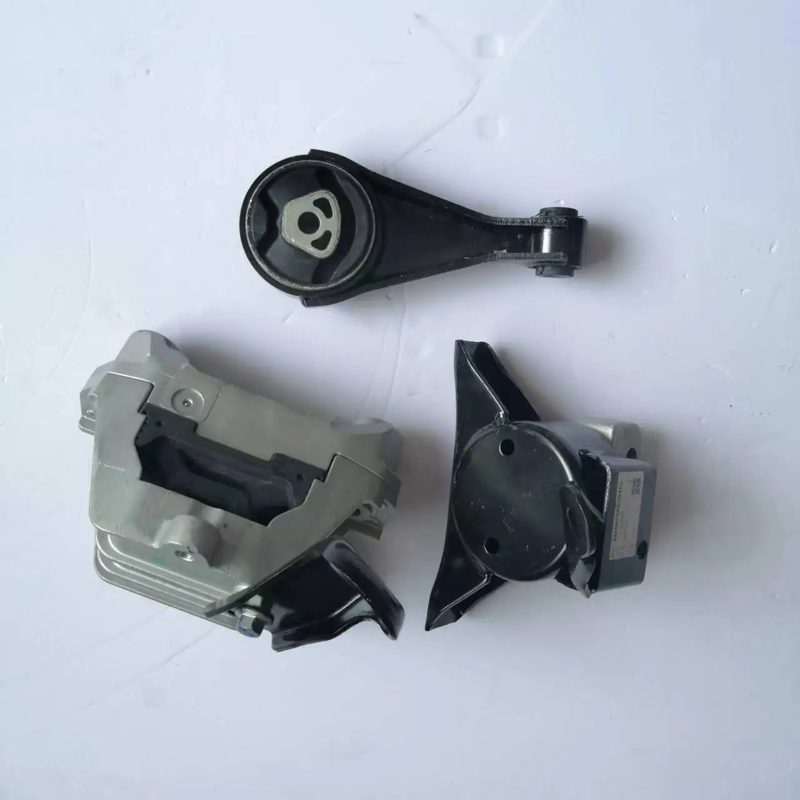 Car Engine Mount Set/Engine Bracket Set for GAC GS4/Trumpchi GS4 — photo 4