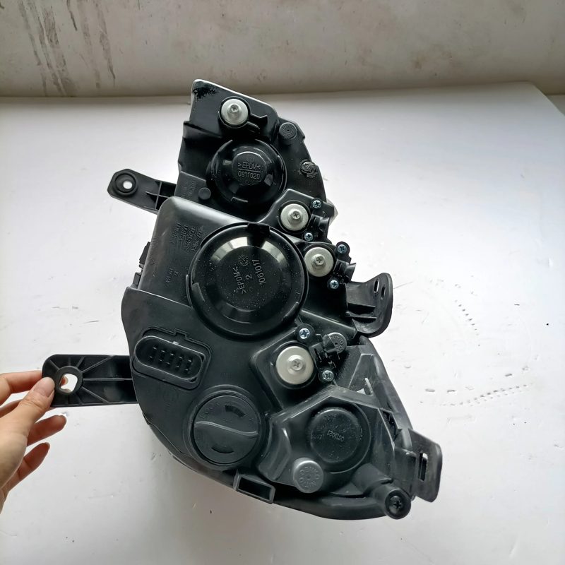 Car Headlamp Headlight for BAIC EV150 EV160 Baic Electric Vehicle New Energy Type BAIC — photo 3