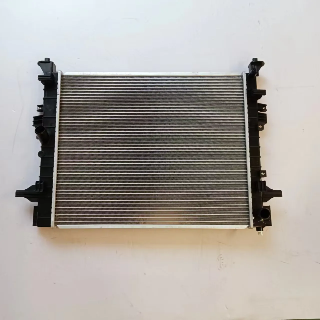 Car Radiator for MG ZS ZX EZS 1.5 OEM:10314775-B