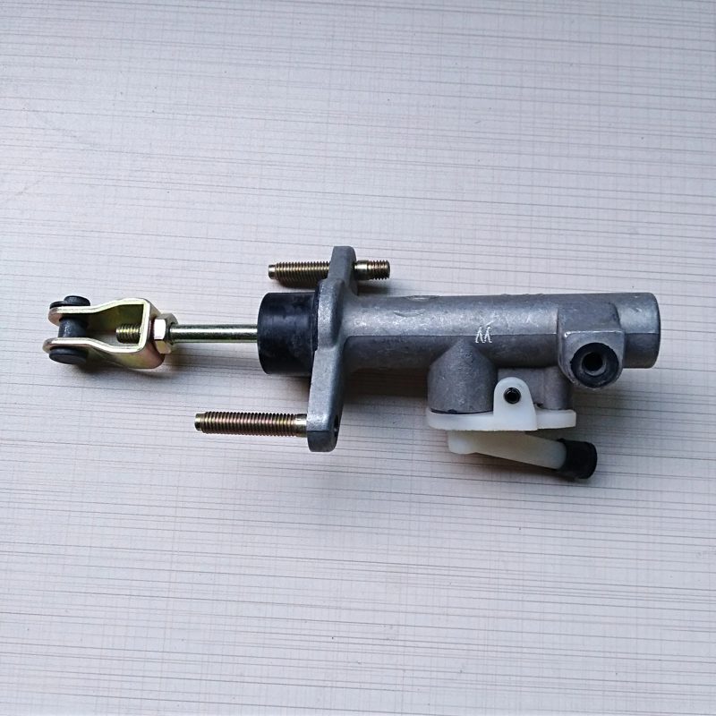 Clutch Master Cylinder for Chery Tiggo T11-1602020 — photo 2