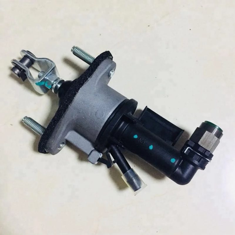 Clutch Master Cylinder for Chery Tiggo T11-1608010 — photo 2