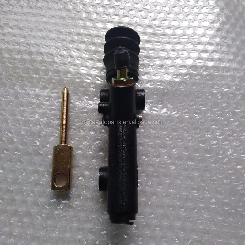 Clutch Master Cylinder for FAW GF250 CA1041 Truck — photo 4
