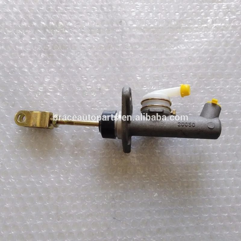 Clutch Master Cylinder Suitable for JAC J3 A137 1607100U8010 — photo 3