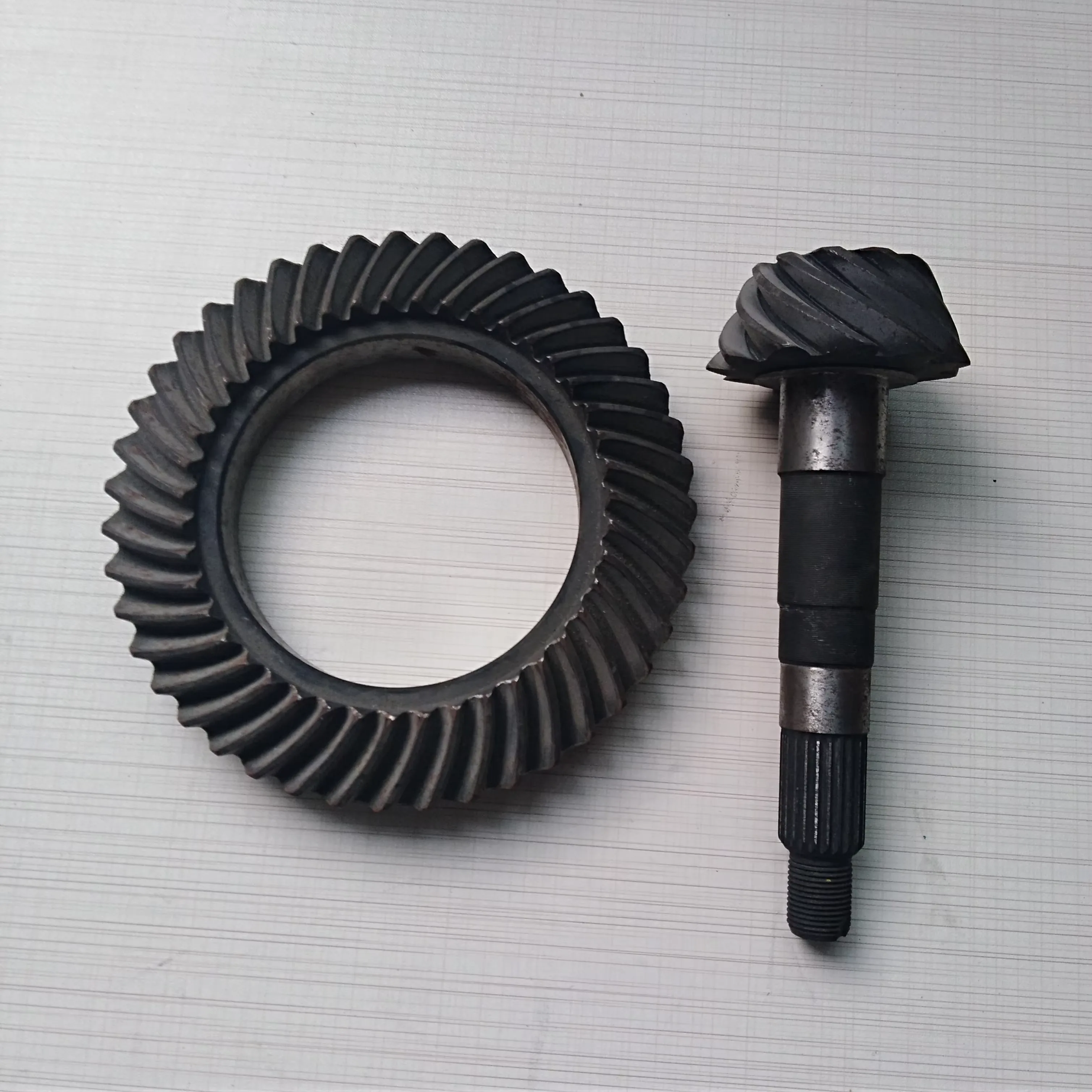 Crown Wheel and Pinion for Chana Minivan Truck 43:11 product photo