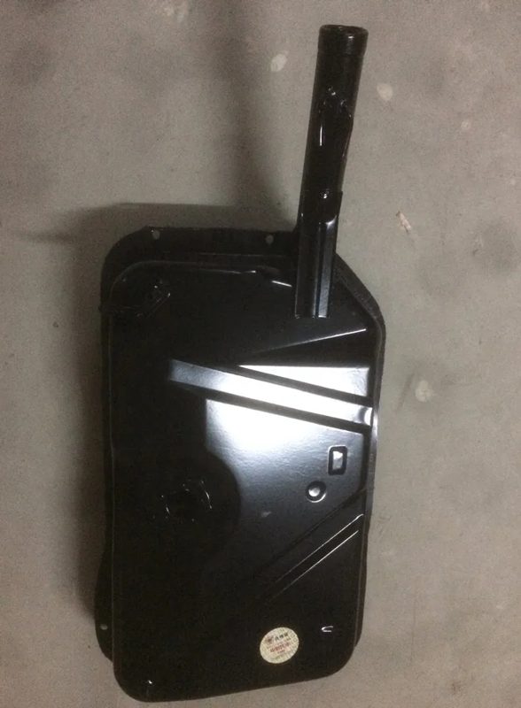 DA462 Engine Oil Tank for Hafei Zhongyi Effa Van — photo 3