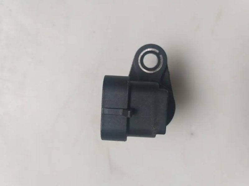 DA465Q Camshaft Position Sensor for FAW CA6371 V52 GF8 GF900 — photo 4