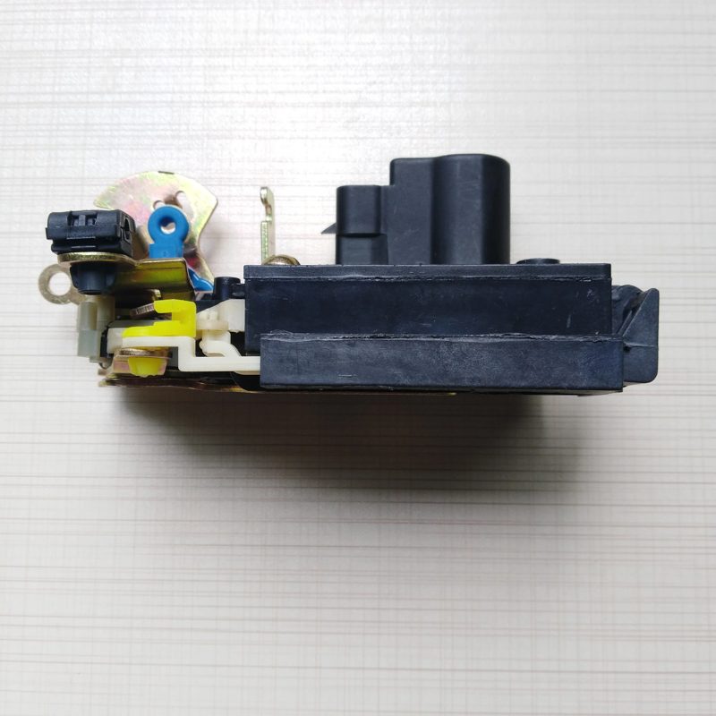 Door Lock for Chery Tiggo T11-6105030 A21-6105010 — photo 2