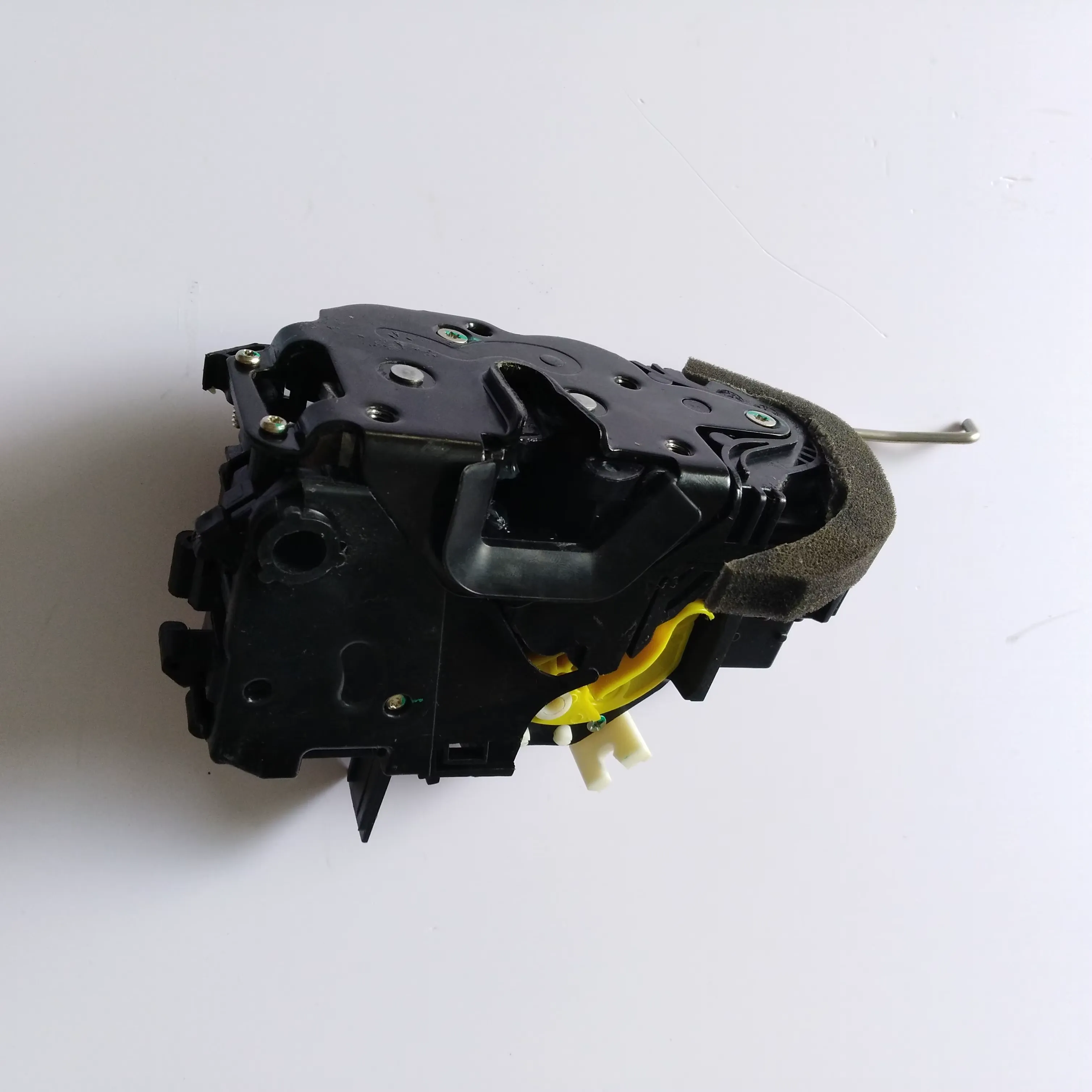 Door Lock for DFM Dongfeng Glory 580 6105110-SA01 product photo