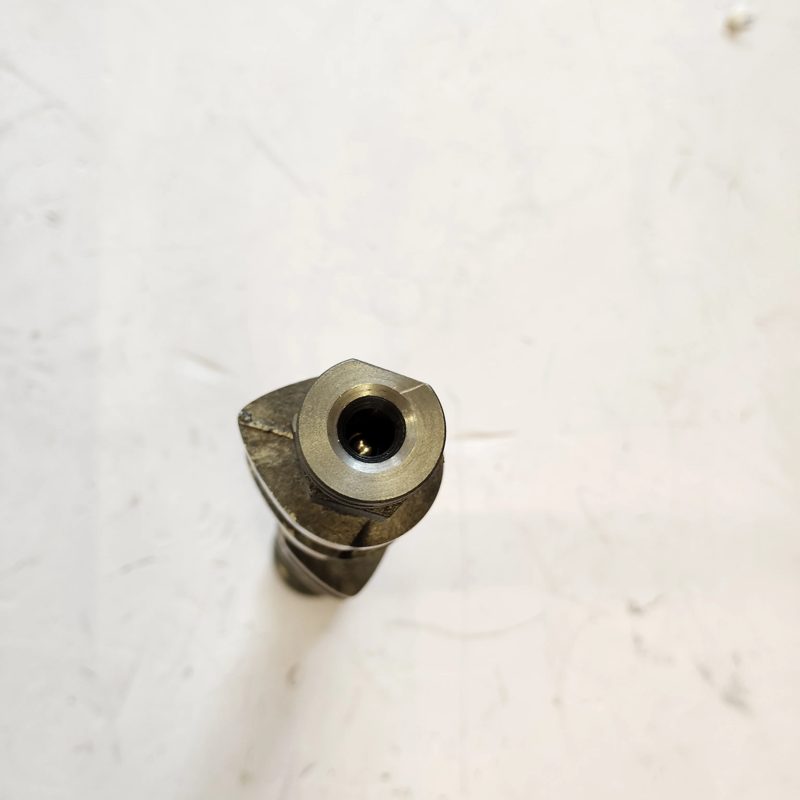 Engine Exhaust Camshaft for Chery QQ5 OEM 371-1006025 — photo 2