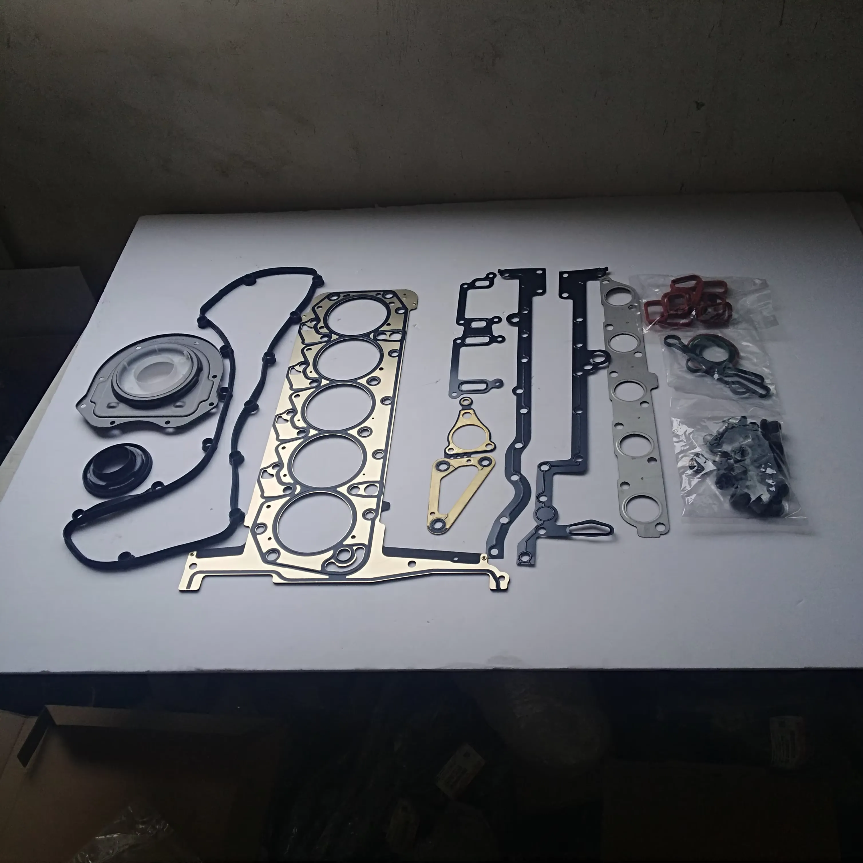 Engine Gasket Kit for Ranger Transit BT50 3.2L OEM BB3Q-6079-AA BB3Q6079AA product photo