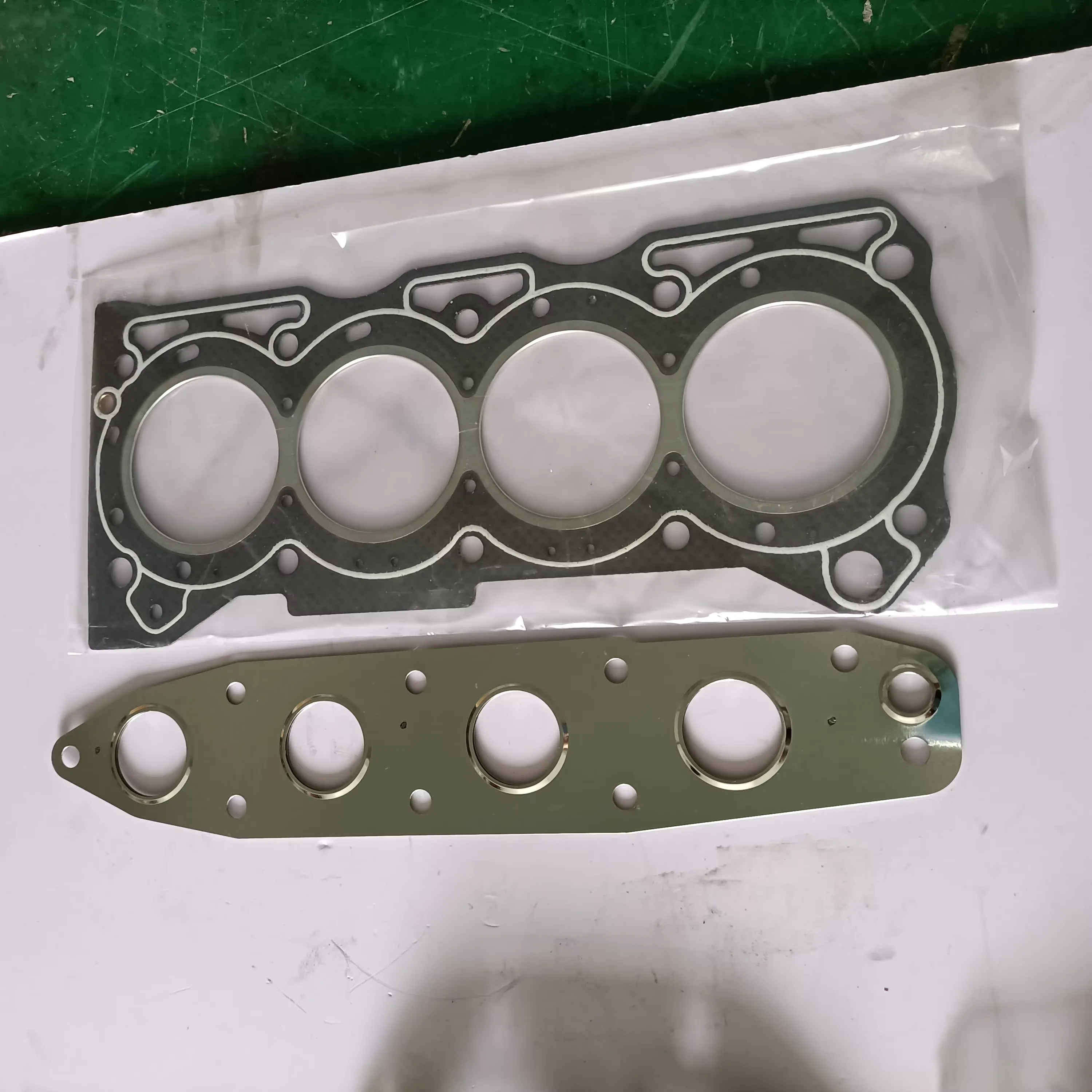 Engine Gasket Set Repair Kit Overhaul Kit for Chana Alsvin 2010 1.5L /Changan Alsvin 475 product photo