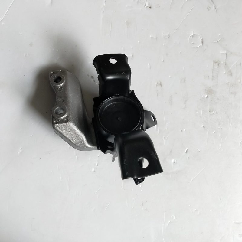Engine Mount for BYD F3 IB5-1001040 IB5-1001500 — photo 2