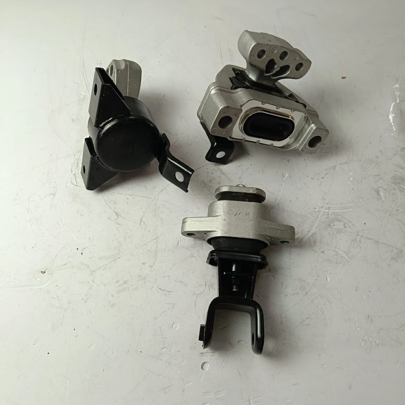 Engine Mount Set for DFSK DFM Glory 580pro 1001A50F0703 1001B50f0704 1001D50F0703 — photo 2