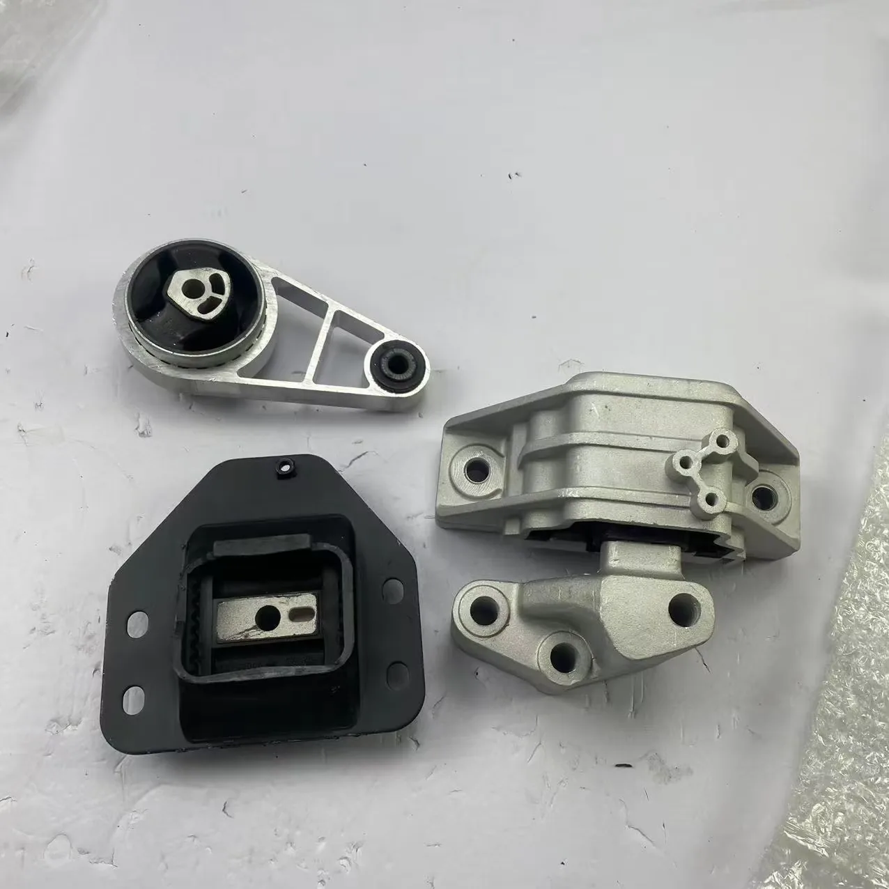 Engine Mount Set for MG6 2015 product photo