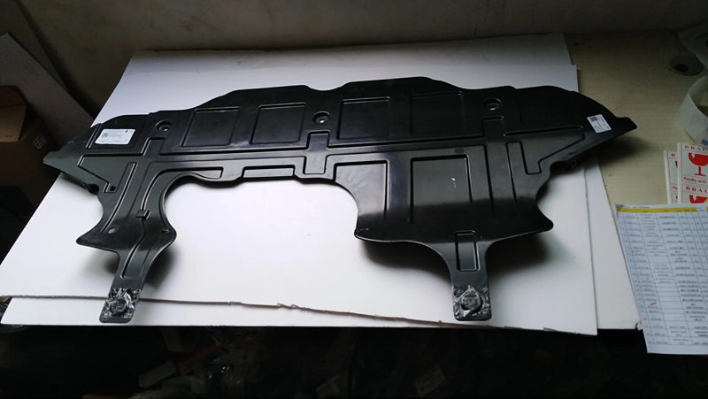 Engine Under Deflector for MG3 OEM 10067890 — photo 2
