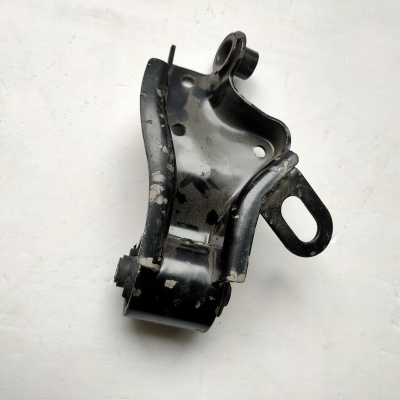 F10A Gearbox Mount for Suzuki Wagon R 11870-75F00 — photo 2