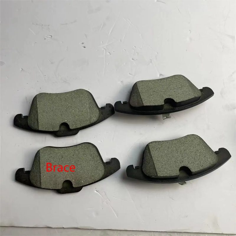 Front Brake Pad for MG5 ROEWE I5 2020 OEM 10598868-A — photo 4