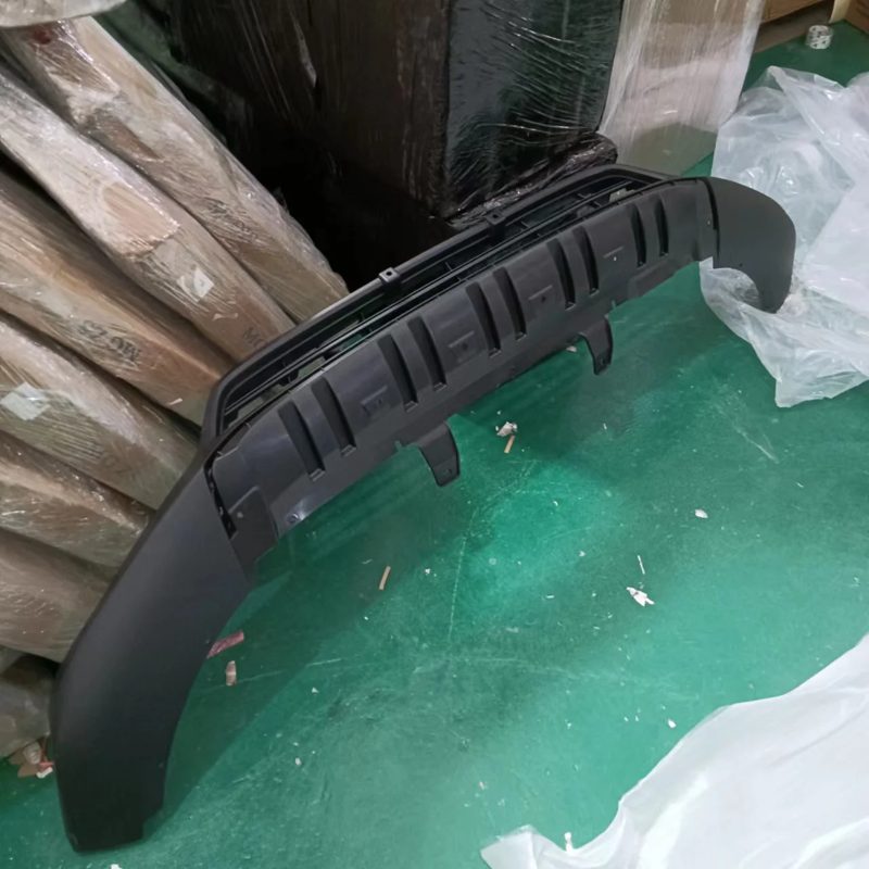 Front Bumper Lower Spoiler for MG RX5 OEM 10224555 — photo 4