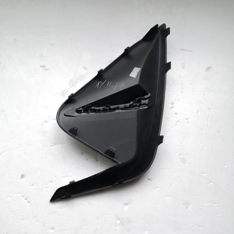 Front Fog Lamp Cover Suitable for JAC J7 2803103U7300 — photo 2