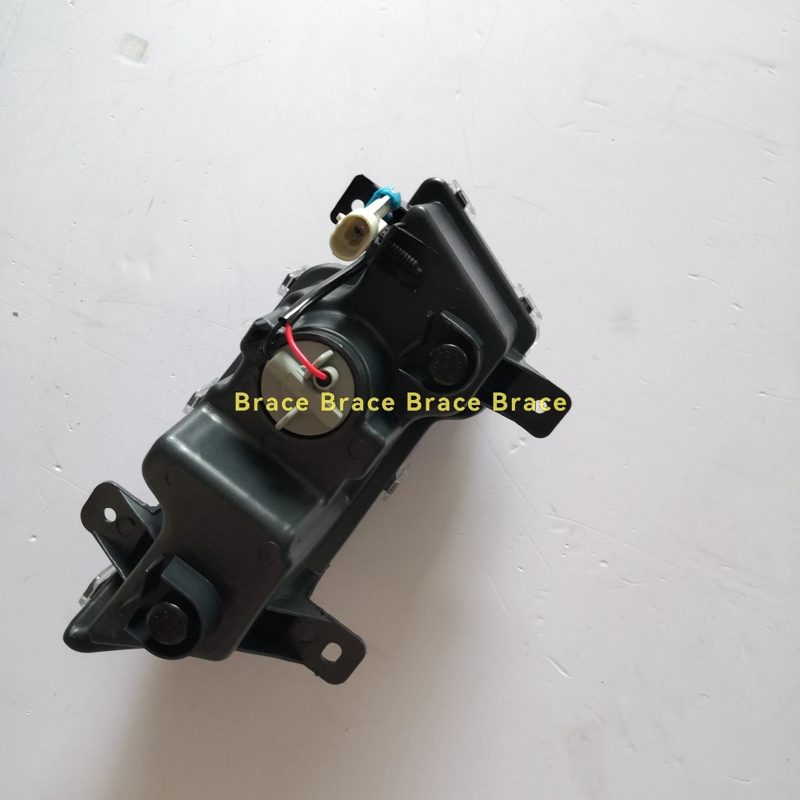 Front Fog Lamp for MG GT — photo 3