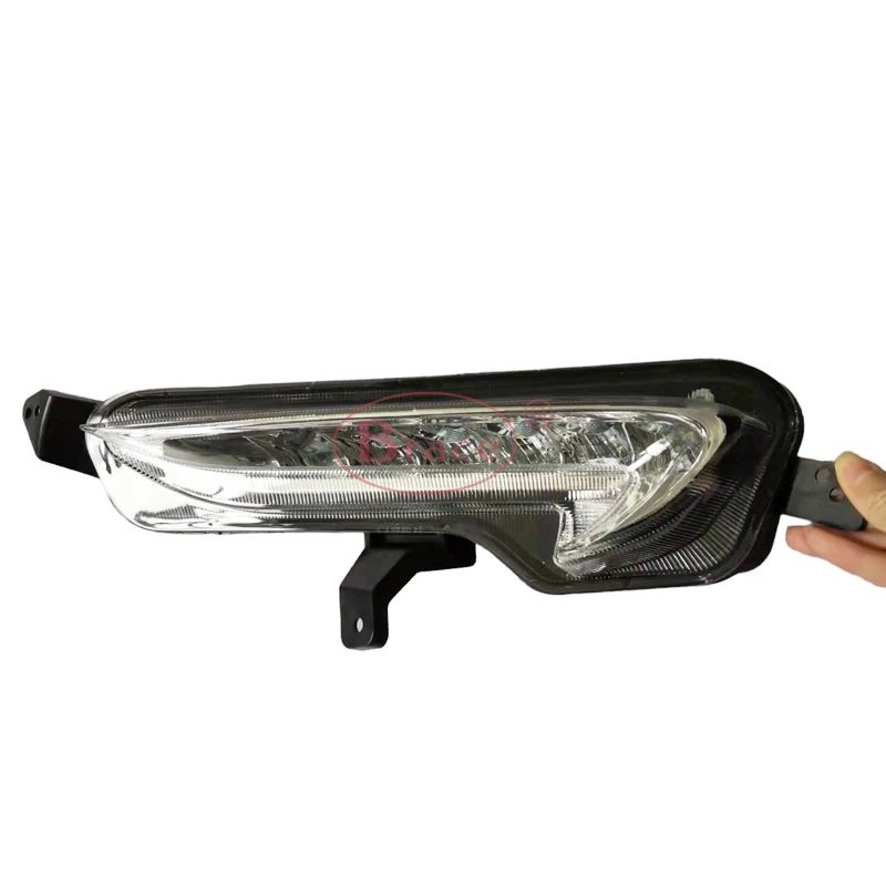 Front Fog Light Fog Lamp Front Bumper Lamp for Changan Chana Alsvin 2018 — photo 4