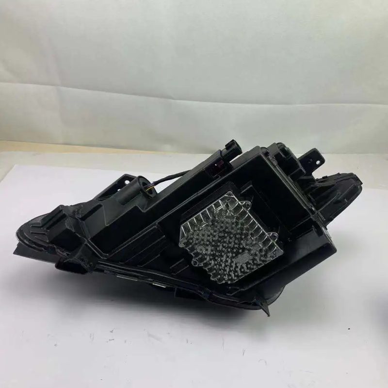 Front Headlight for Changan CS85 — photo 4