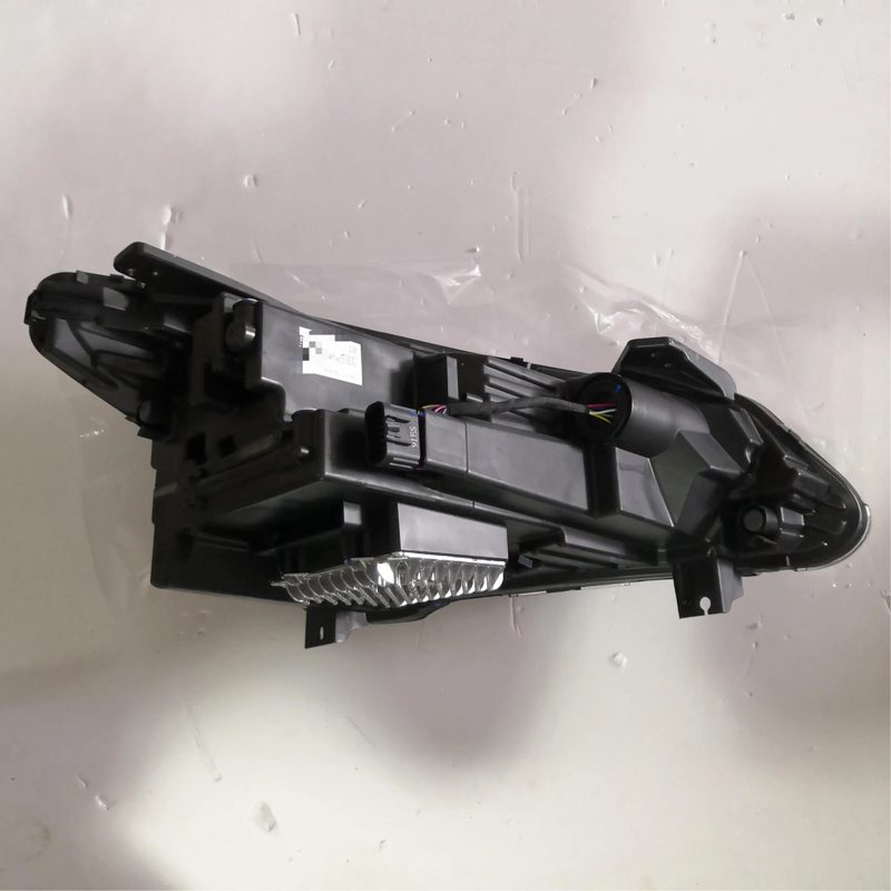 Front Headlight for Changan CS85 PLUS — photo 2