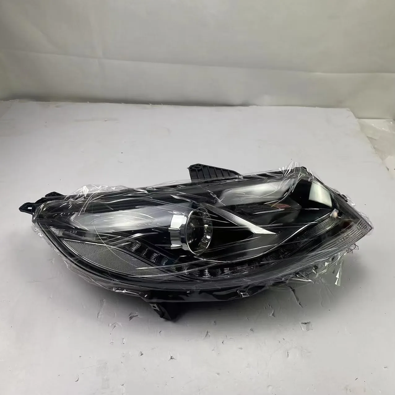 Front Headlight for DFSK Fengon Glory 580 product photo