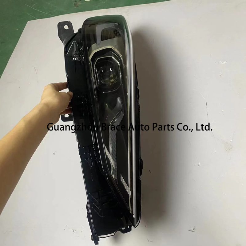 Front Headlight for MG5 2021 OEM L10744111 R10744112 — photo 3