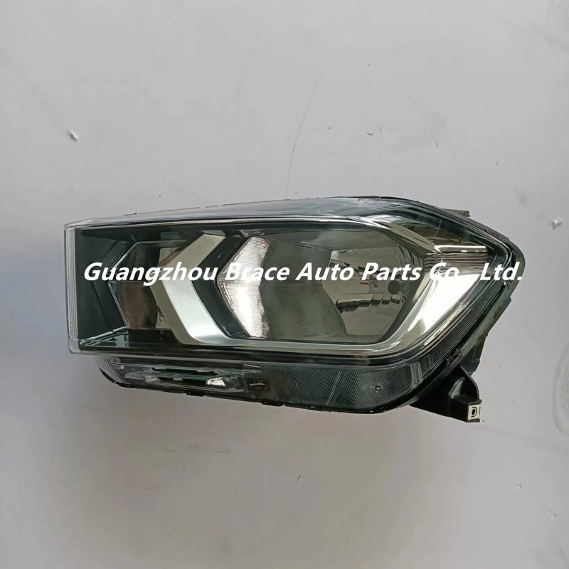 Front Lamp Headlight for MG T60 C00047657/C00047658 — photo 4