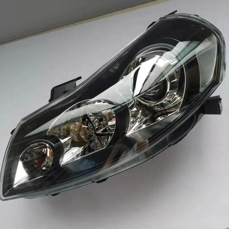 Front Lamp Headlight for Suzuki SX4 — photo 2