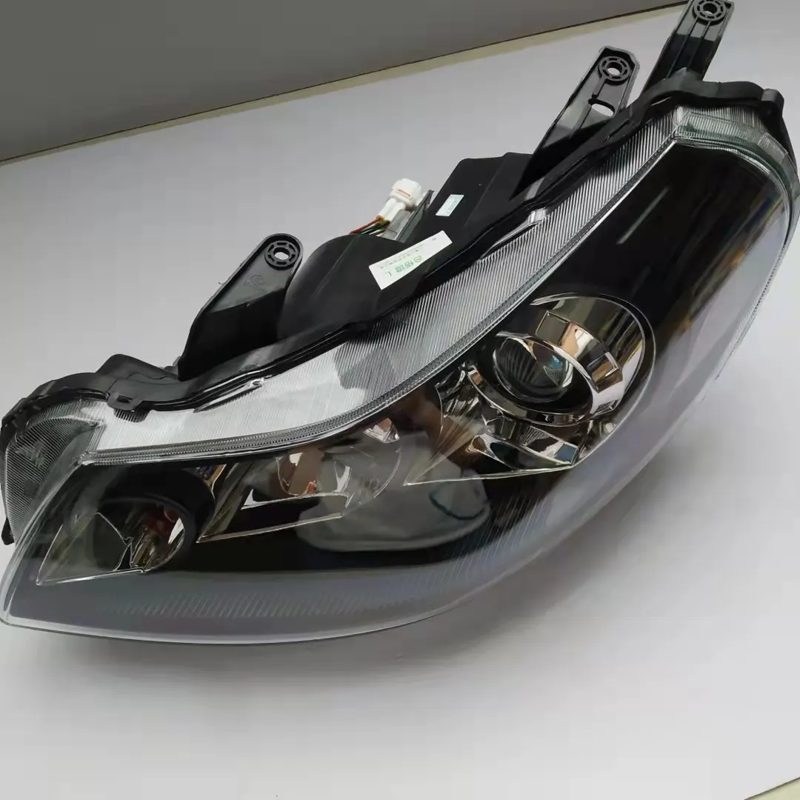 Front Lamp Headlight for Suzuki SX4 — photo 4