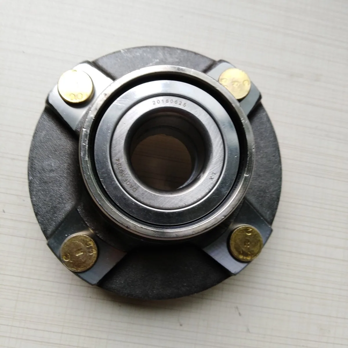 Rodamiento del buje de rueda delantero para Wuling N300 OEM 24510384