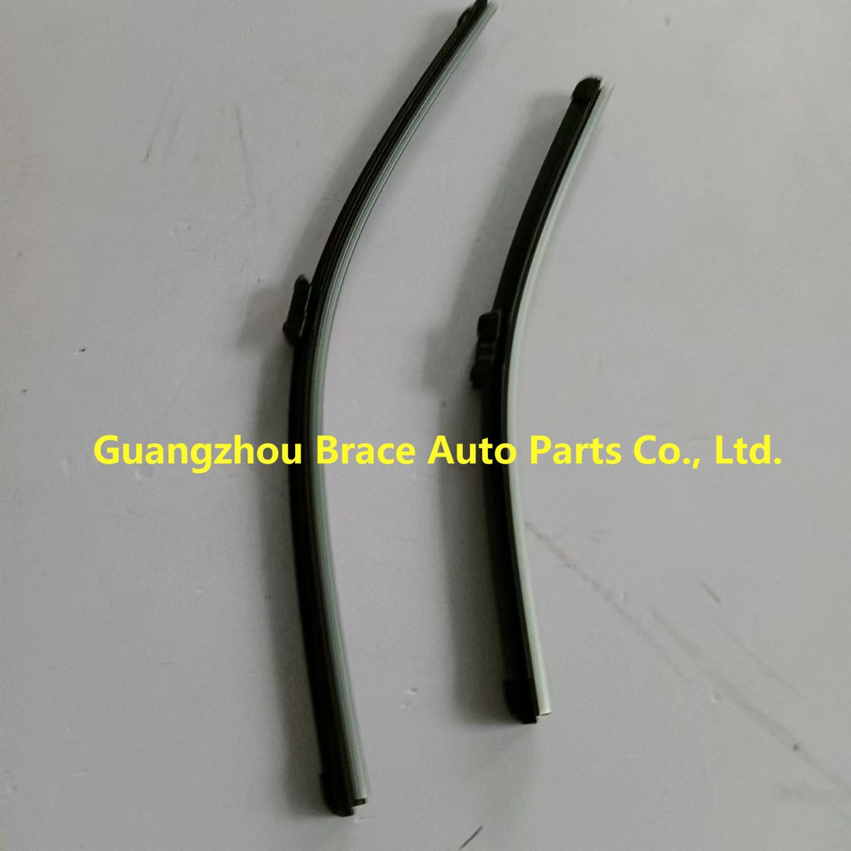 Front Wiper Blade for MG5 Roewe 550 OEM 10176608 10176686 product photo