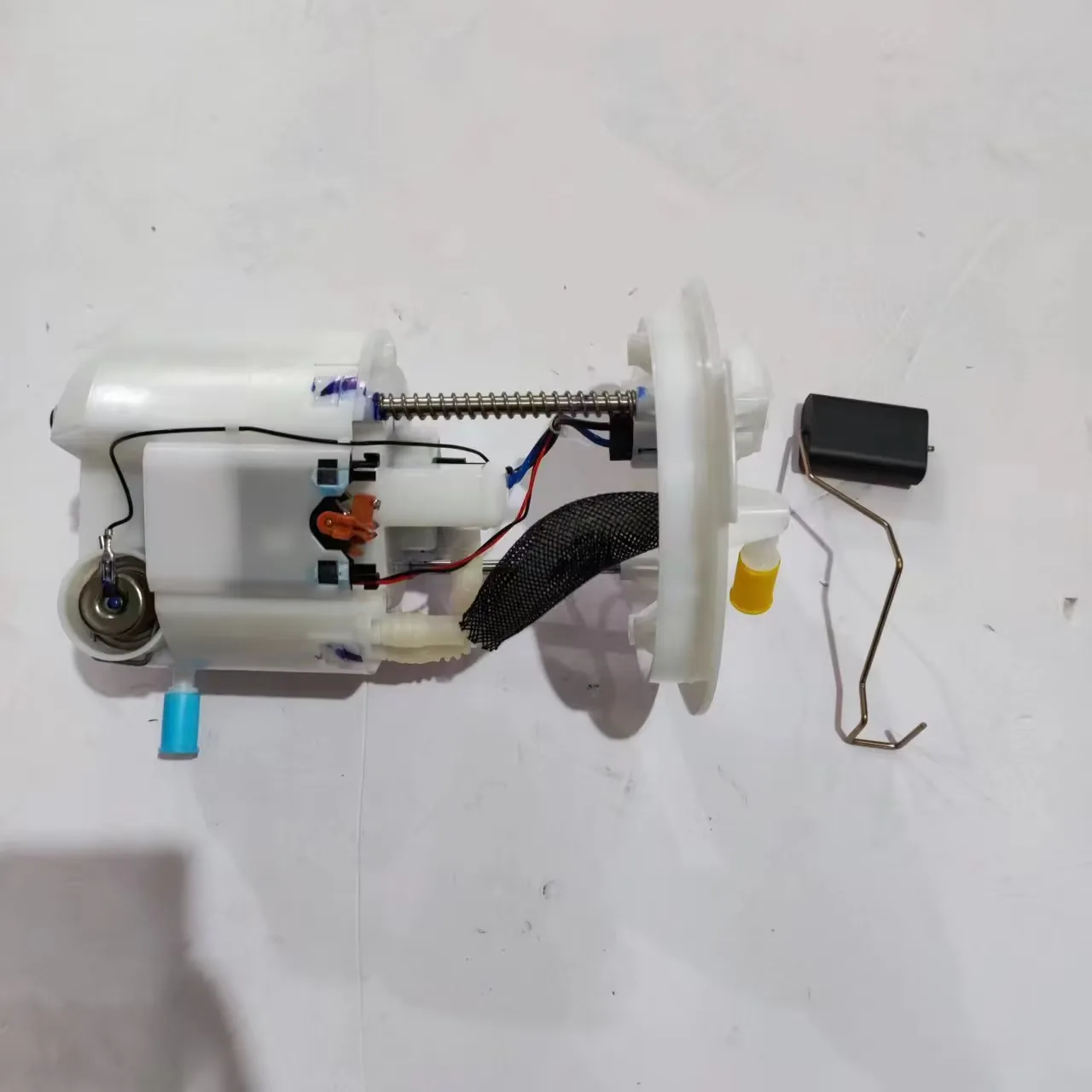 Fuel Pump for Changan Chana CS75 Plus 1106100-M51 product photo
