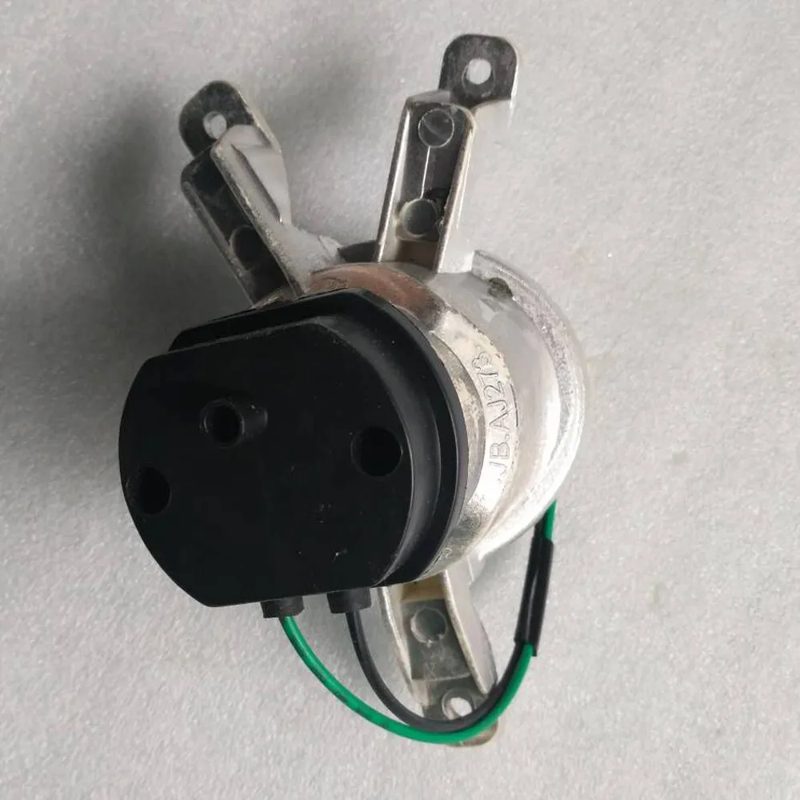 Halogen Fog Light for FAW T57 FAW CA6371 V52 GF900 — photo 2