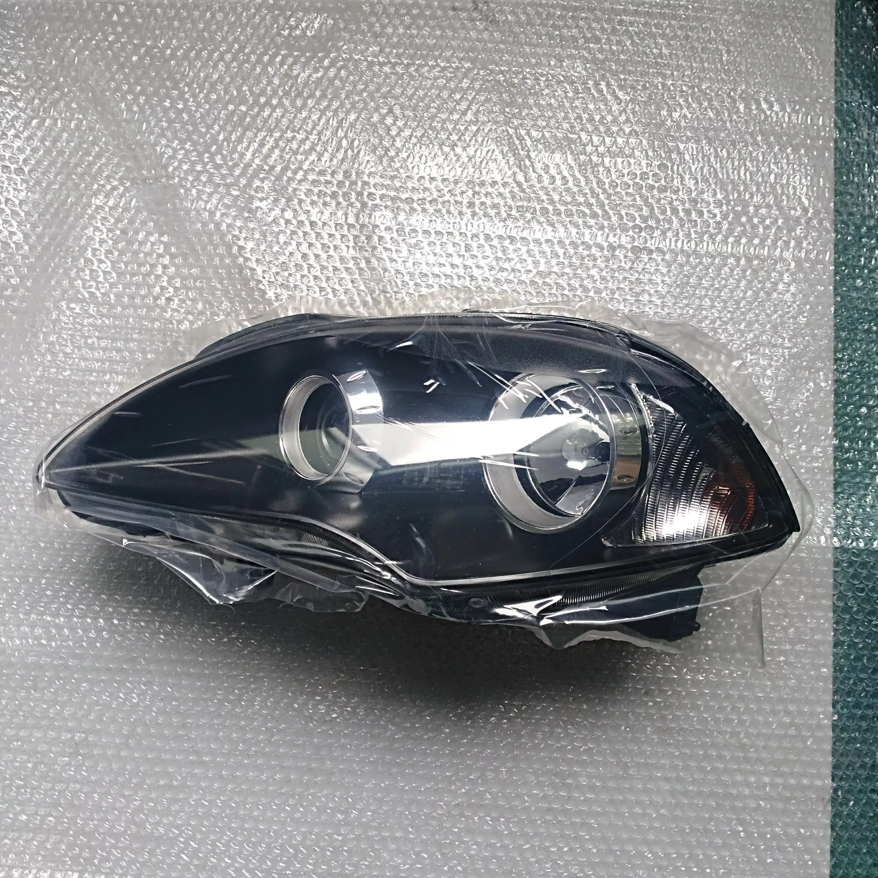 Head Lamp for Brilliance FRV FSV Sedan product photo