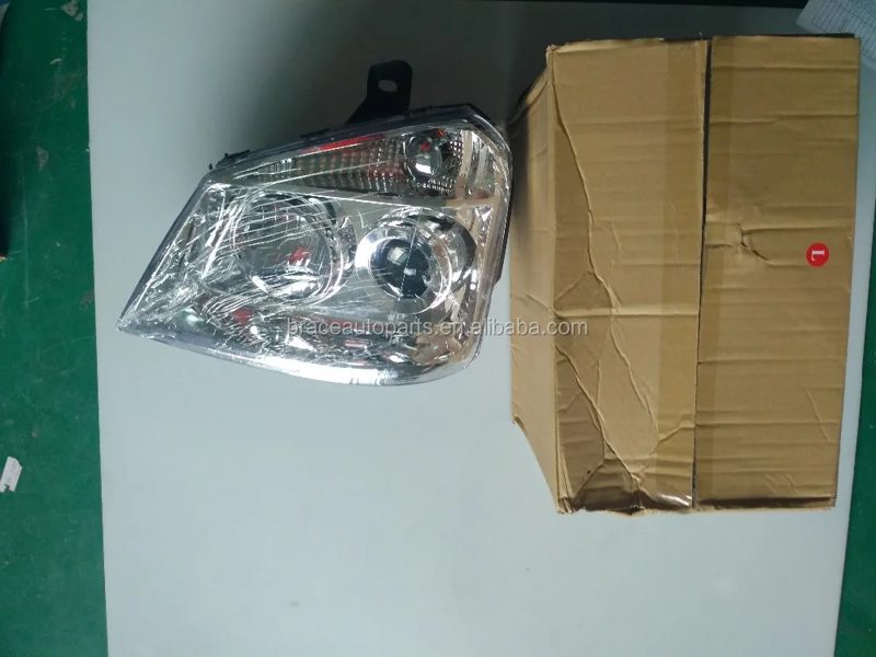 Head Light for FAW CA6371 T57 GF900 Truck — photo 4