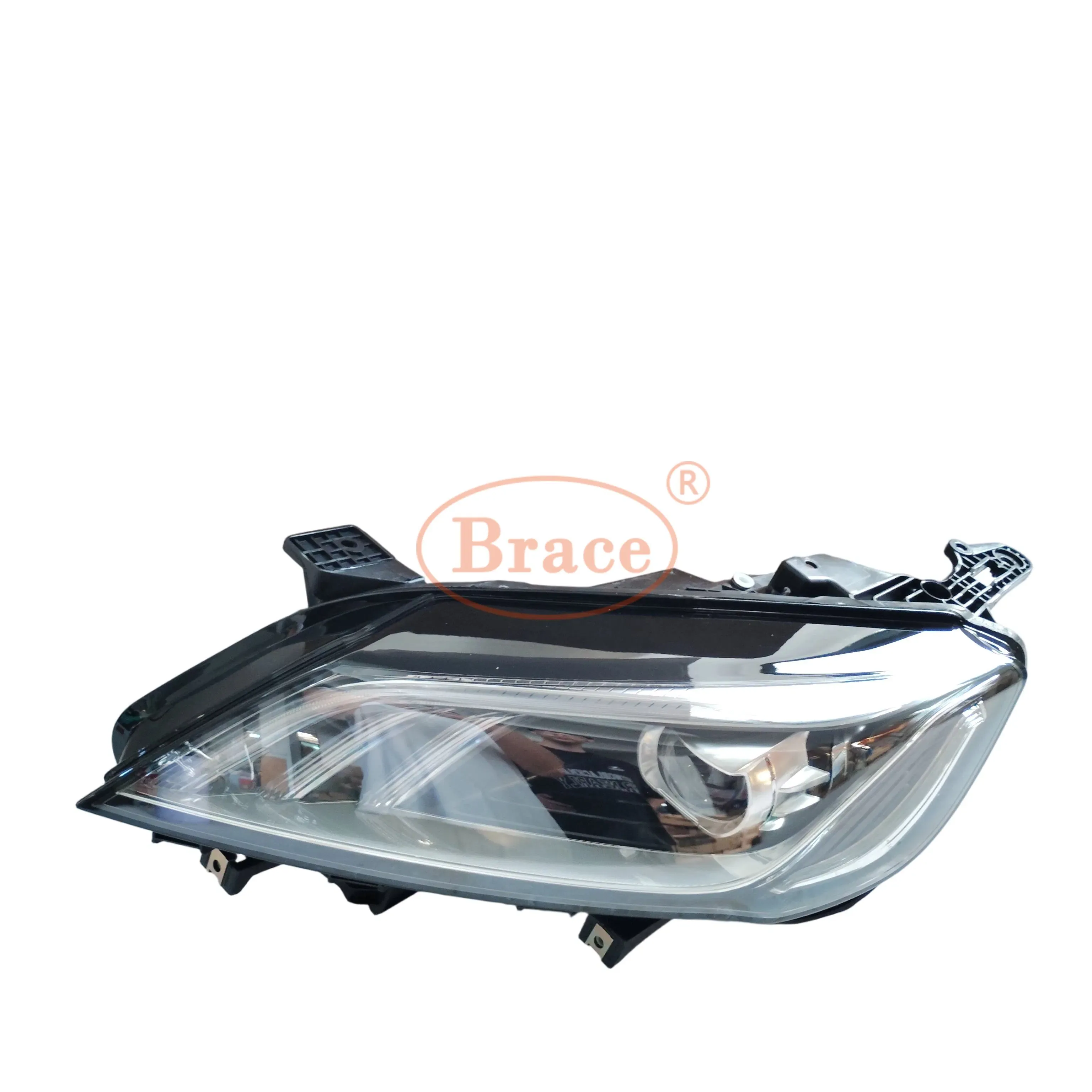 Headlight Lh Rh Geely Binray OEM 7051023500 (100) product photo