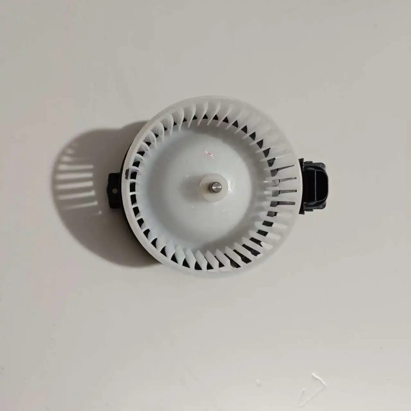Heater Blower Motor for GAC Trumpchi GS3 8105005ADUS170 — photo 3
